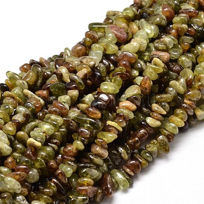 Natural Green Garnet Chip Beads Strands UK-G-E271-97-1